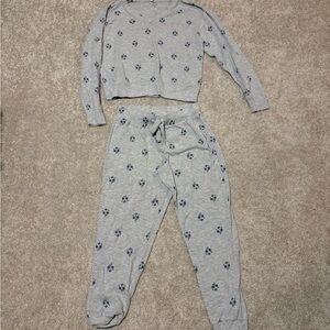 Cozy Gray Pajamas with Blue Floral Pattern size medium